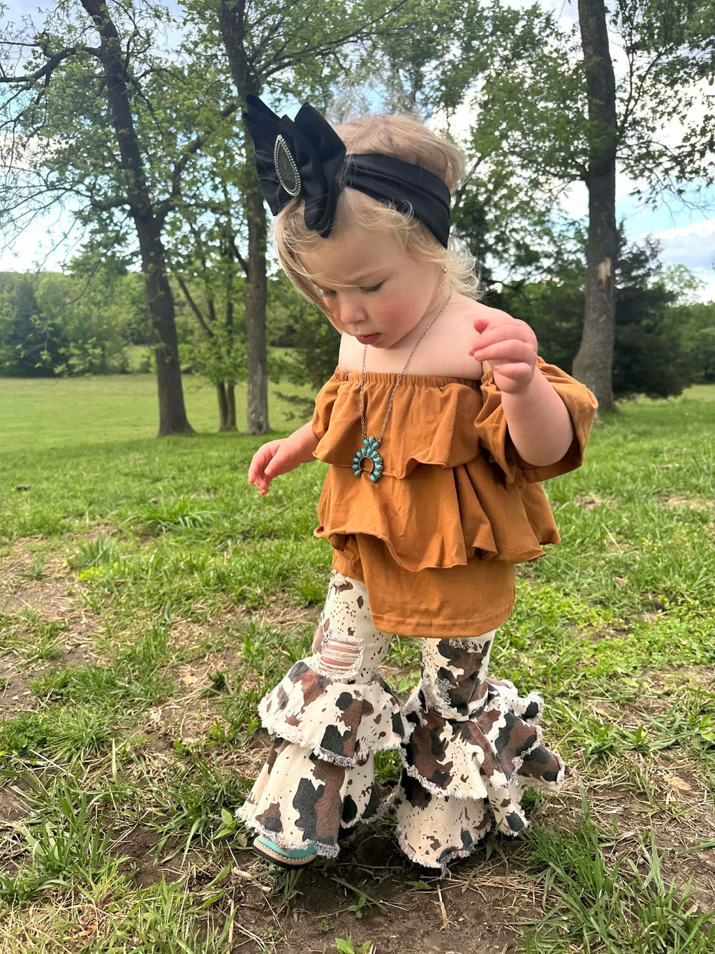 Saddle ruffle top