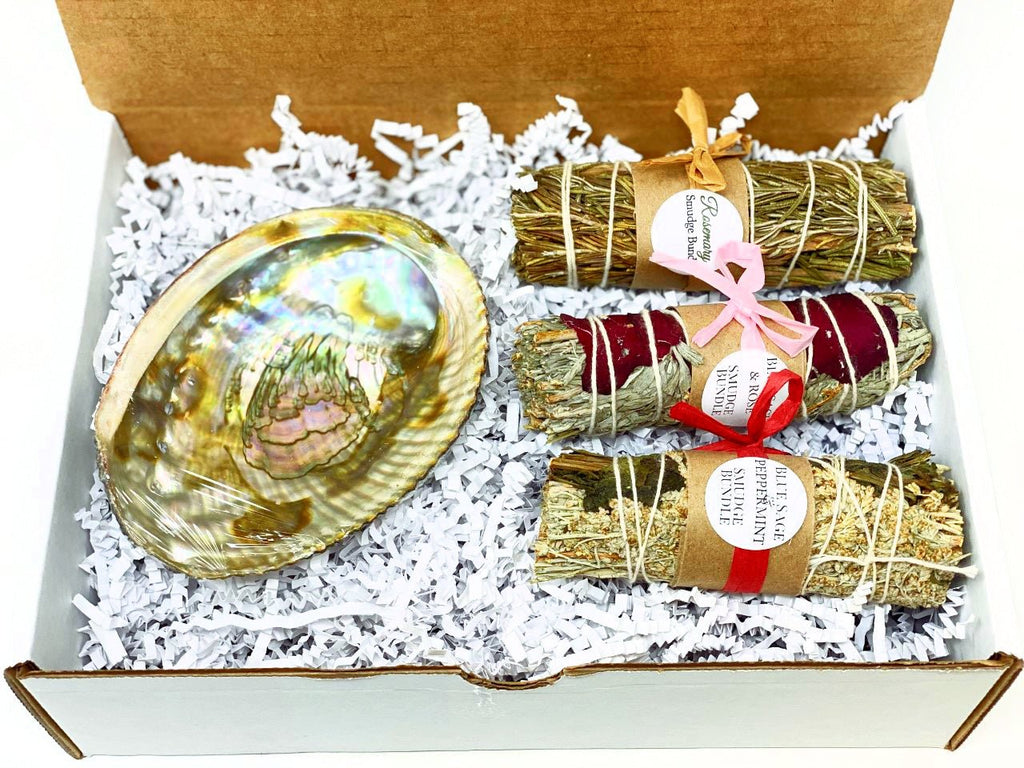 Smudge Bundle Sage Kit - Abalone Shell - Oily BlendsSmudge Bundle Sage Kit - Abalone Shell